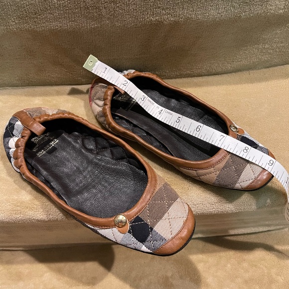 Authentic Burberry Ballet Flats - Picture 13 of 14